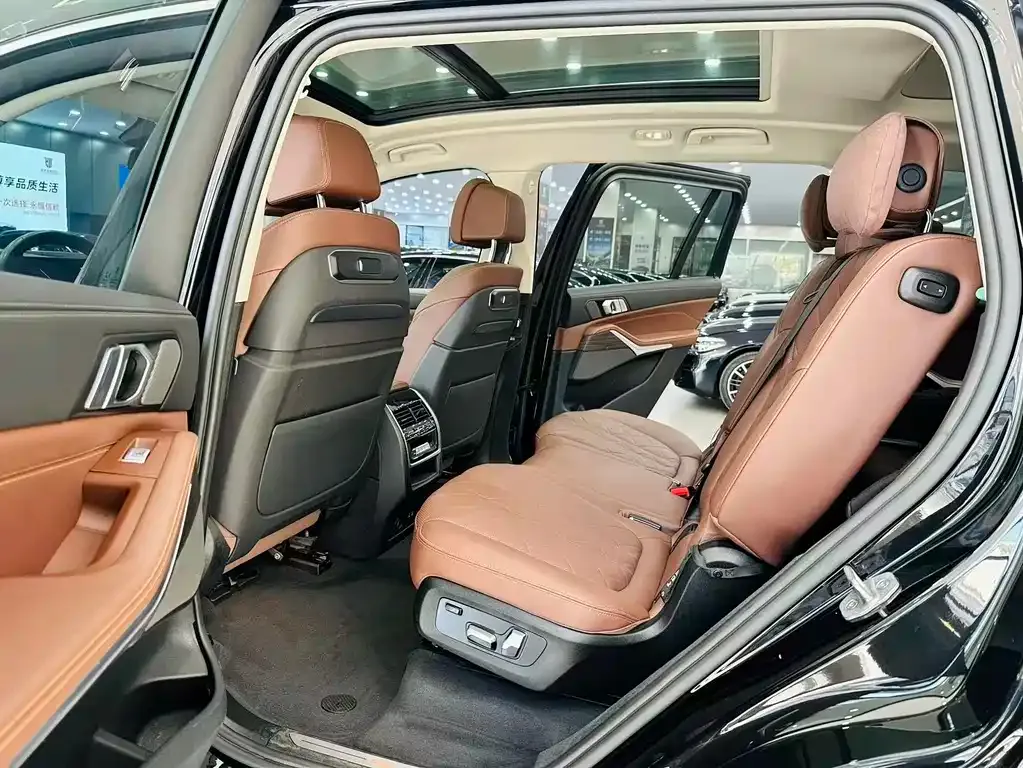 BMW X7 2023 из CN, фото 5