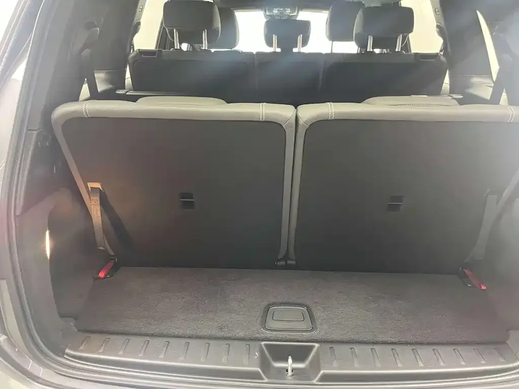 Mercedes-Benz EQB 2024 из CN, фото 10