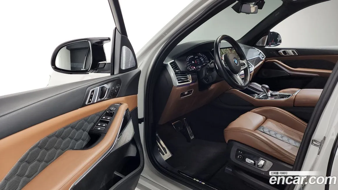 BMW X5M 2023 из KR, фото 10