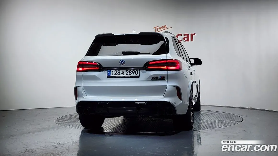 BMW X5M 2023 из KR, фото 4