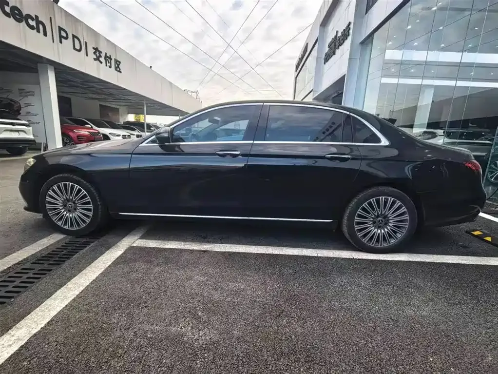Mercedes-Benz E-Class 2022 из CN, фото 6