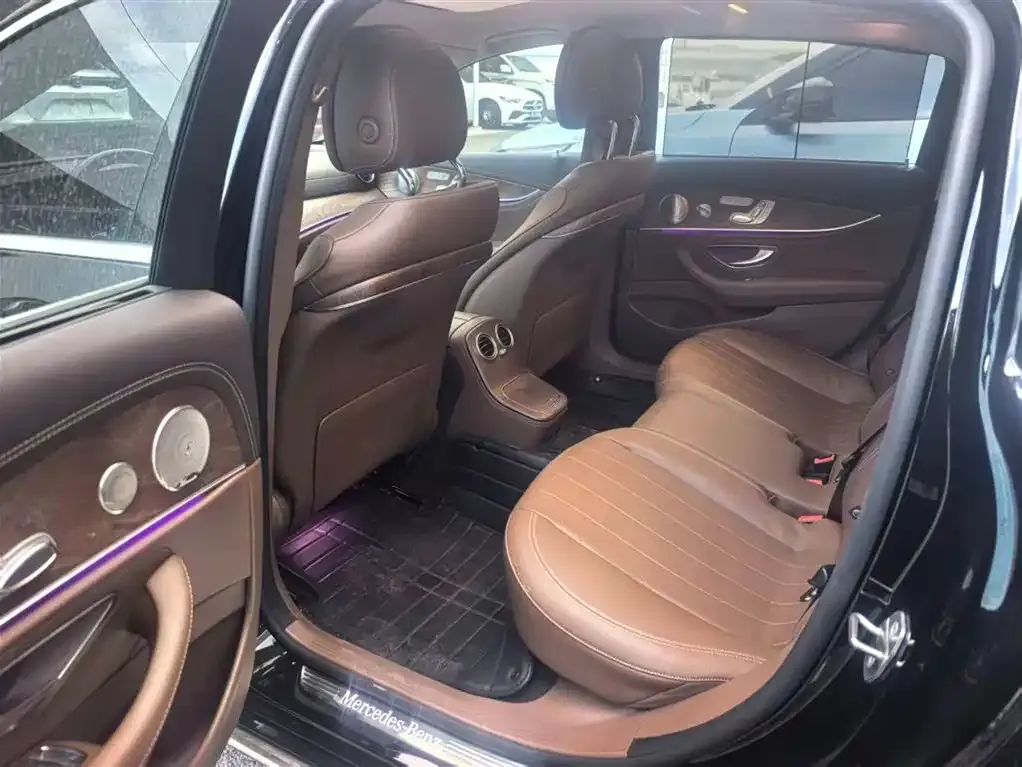 Mercedes-Benz E-Class 2022 из CN, фото 8