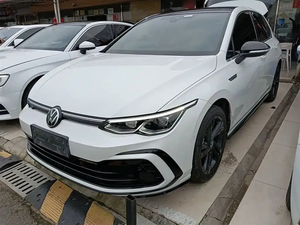 Volkswagen Golf 2021 из CN, фото 1