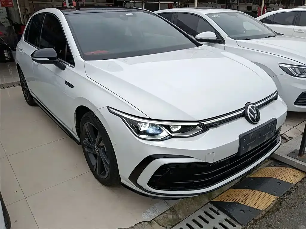 Volkswagen Golf 2021 из CN, фото 4