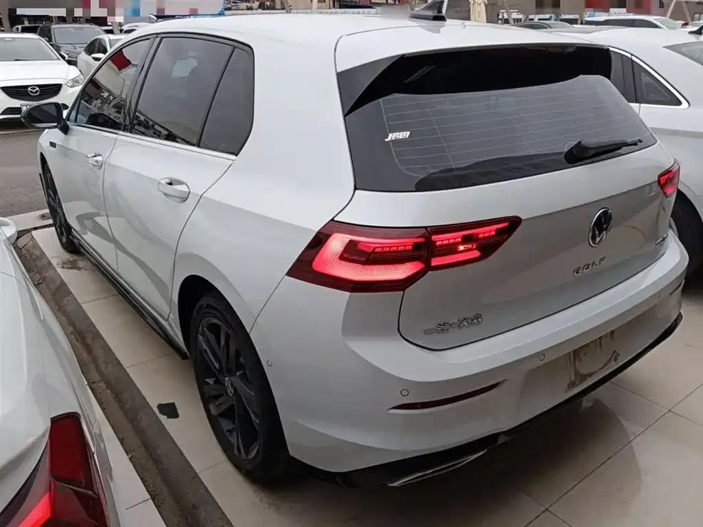 Volkswagen Golf 2021 из CN, фото 5