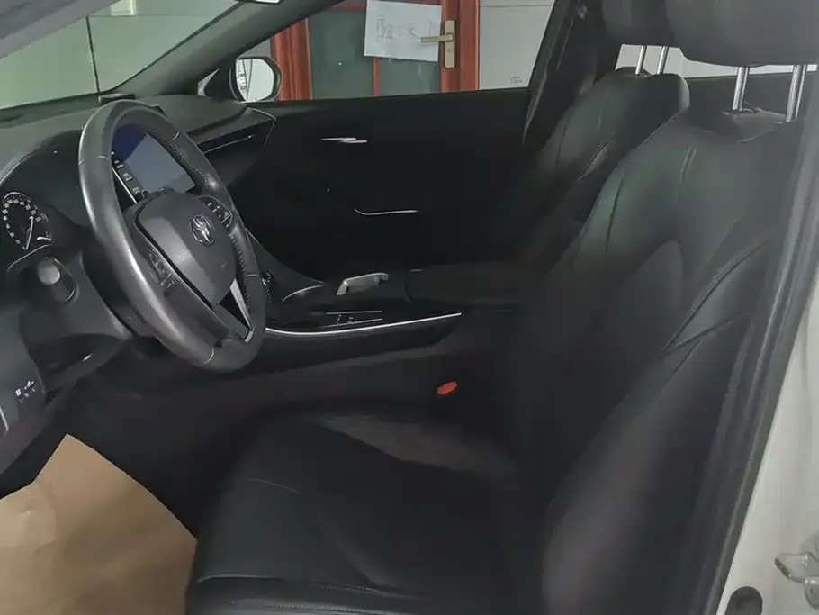 Toyota Avalon 2021 из CN, фото 9