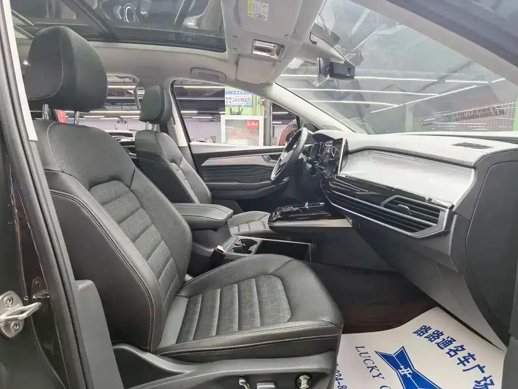 Volkswagen Talagon 2022 из CN, фото 8
