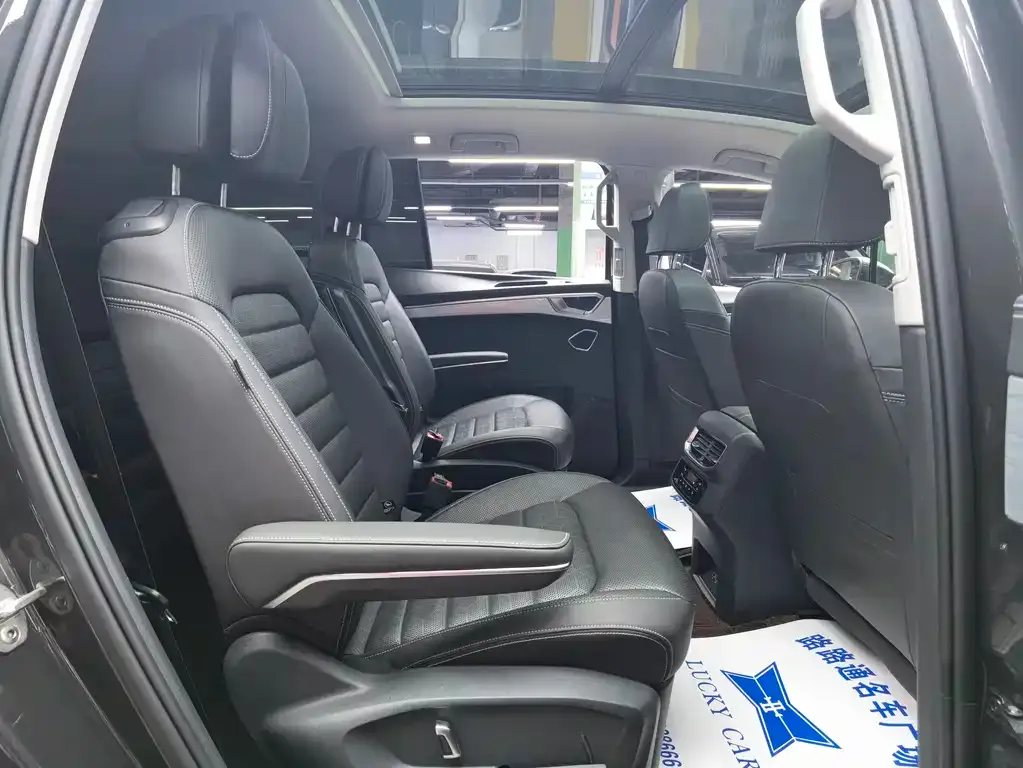 Volkswagen Talagon 2022 из CN, фото 9
