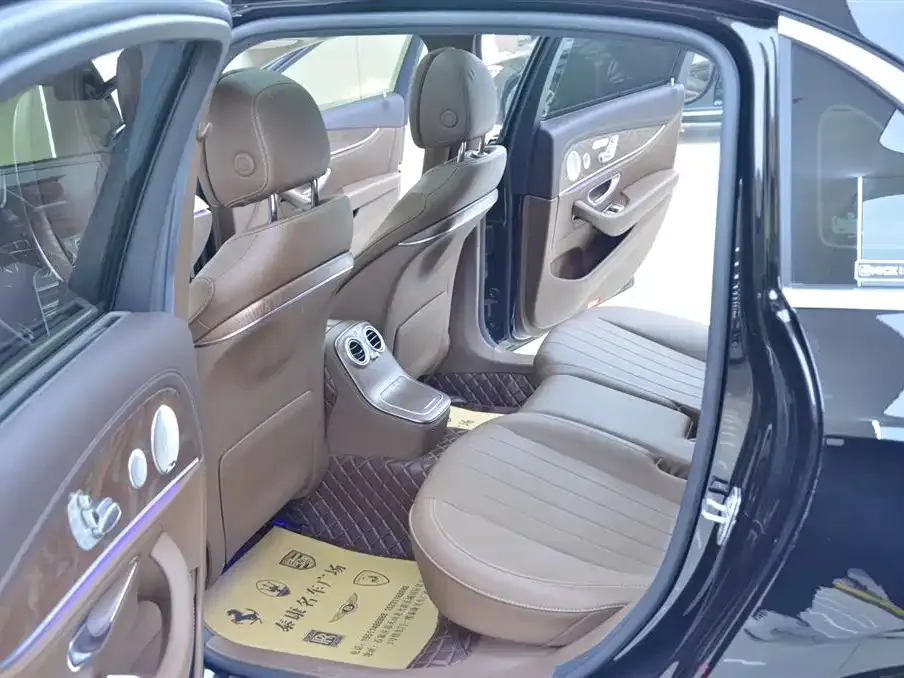 Mercedes-Benz E-Class 2023 из CN, фото 5