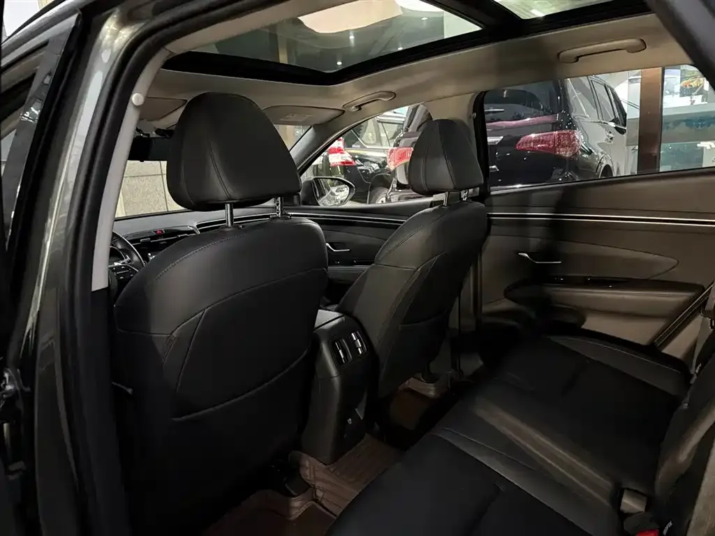 Hyundai Tucson 2021 из CN, фото 9