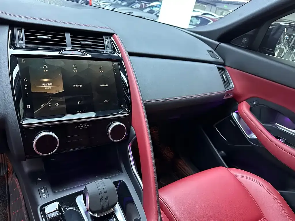 Jaguar E-PACE 2023 из CN, фото 8