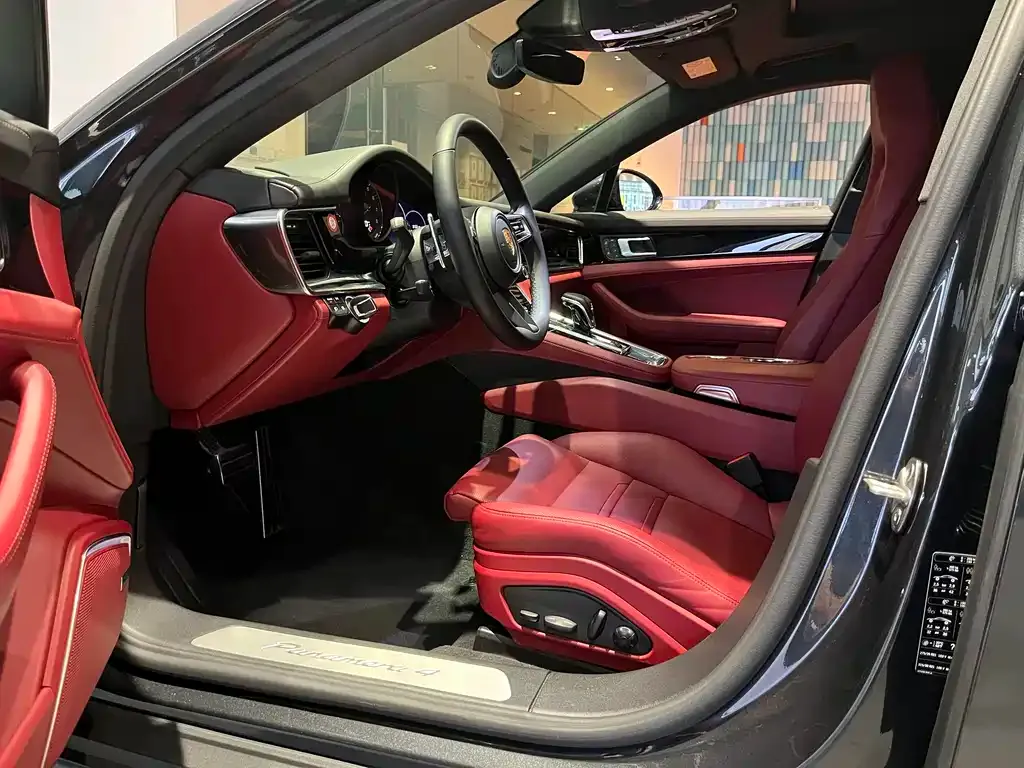 Porsche Panamera Hybrid 2022 из CN, фото 6