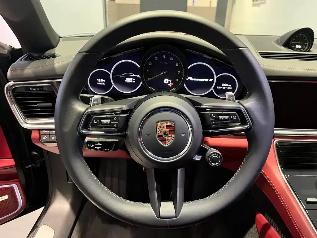 Porsche Panamera Hybrid 2022 из CN, фото 9