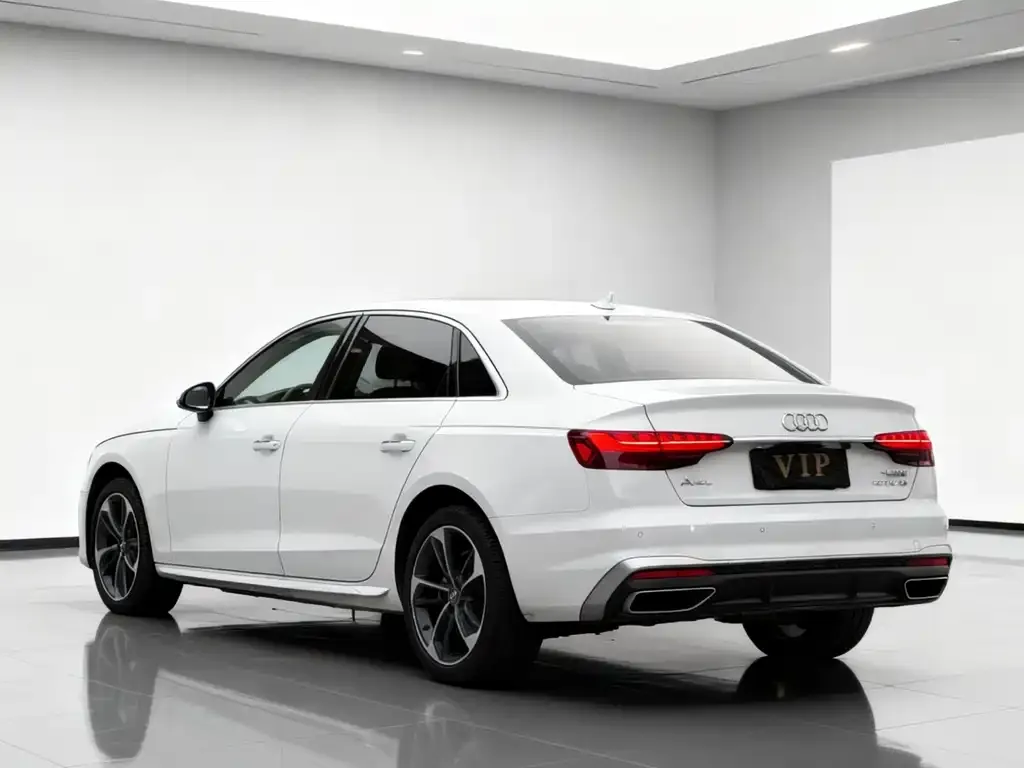 Audi A4L 2021 из CN, фото 4