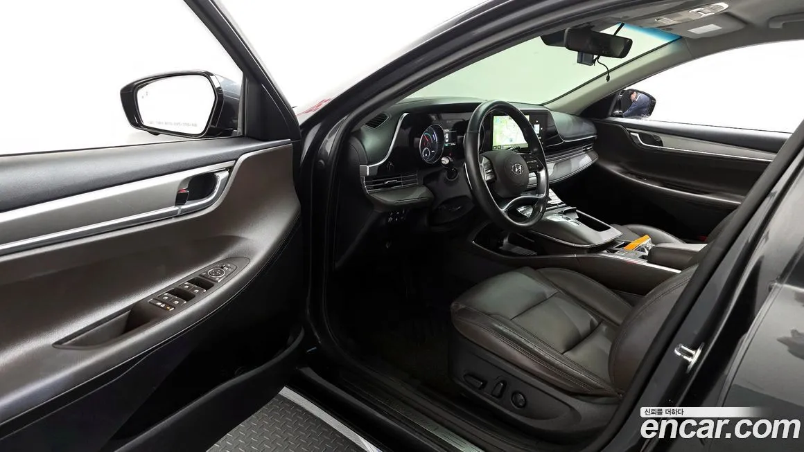 Hyundai Grandeur — фото 10