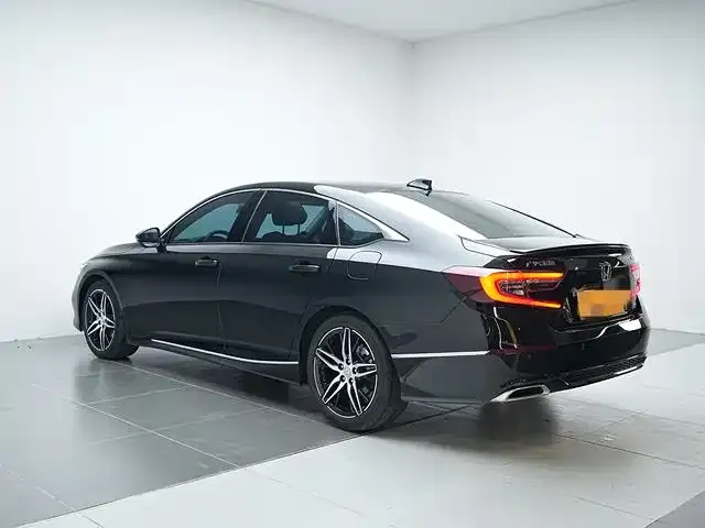 Honda Accord 2023 из CN, фото 3