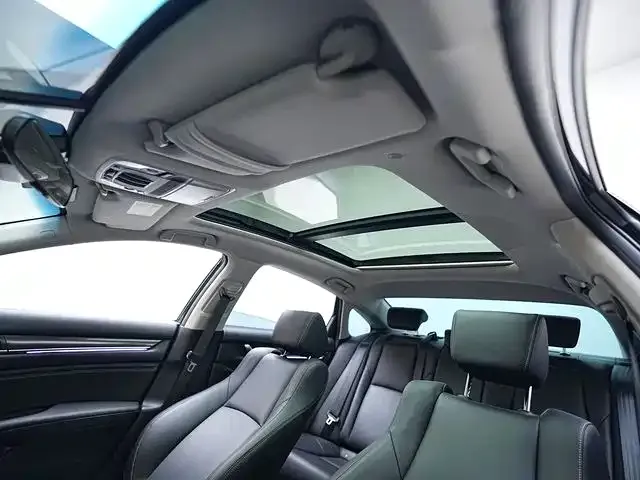 Honda Accord 2023 из CN, фото 8