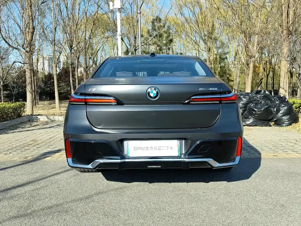 BMW i7 2025 из CN, фото 4