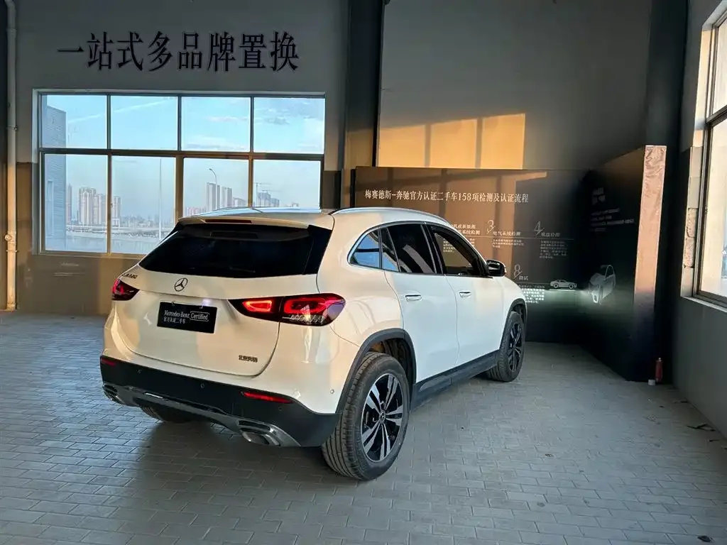 Mercedes-Benz GLA 2023 из CN, фото 4