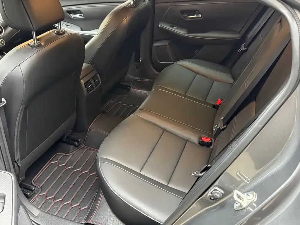Nissan Sylphy 2022 из CN, фото 8