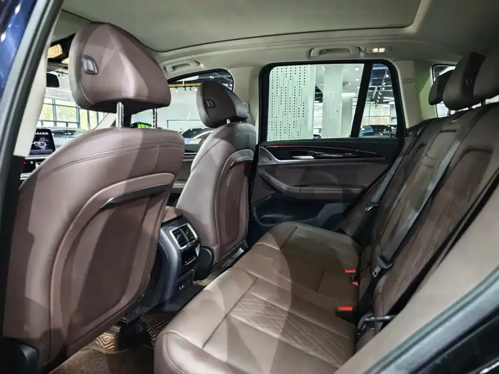 BMW X3 2023 из CN, фото 7