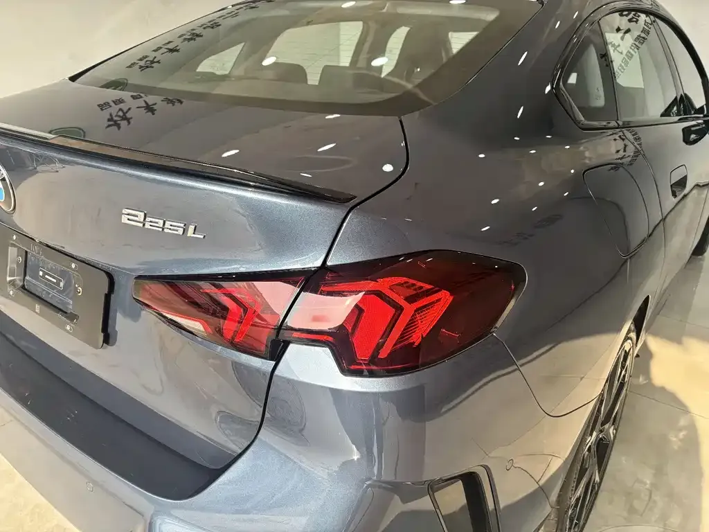 BMW 2 Series 2025 из CN, фото 10