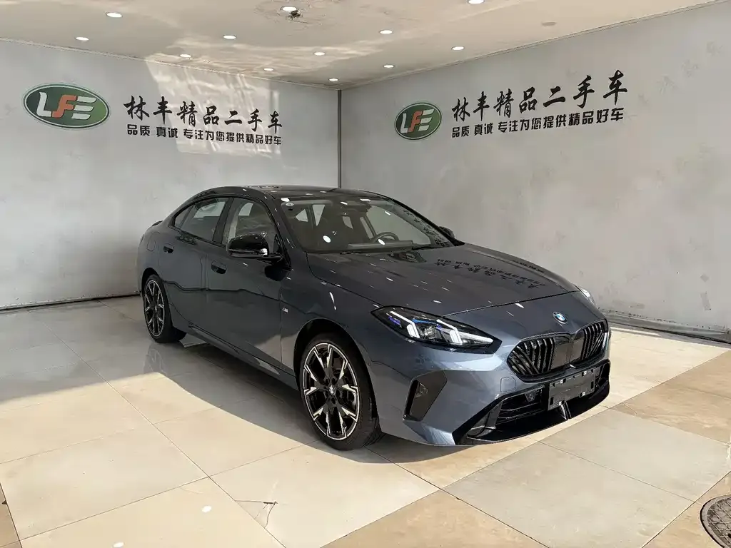 BMW 2 Series 2025 из CN, фото 4