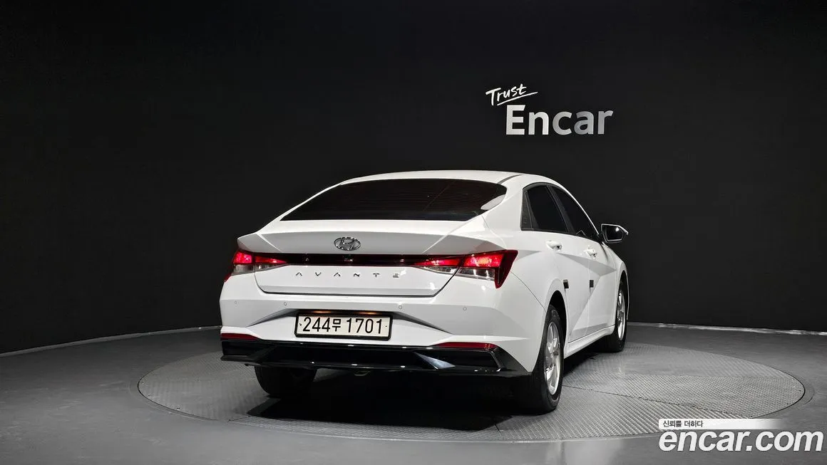 Hyundai AVANTE 2022 из KR, фото 4