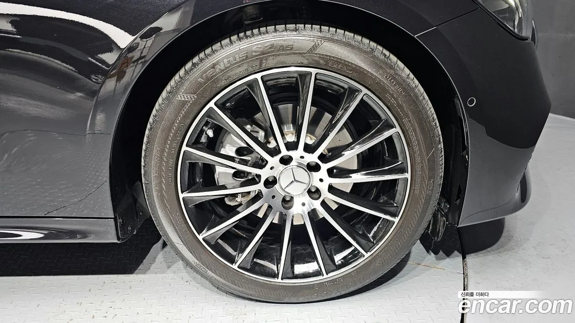 Mercedes-Benz E-Class 2024 из KR, фото 5