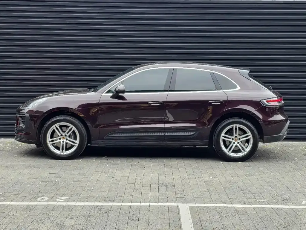 Porsche Macan 2024 из CN, фото 2