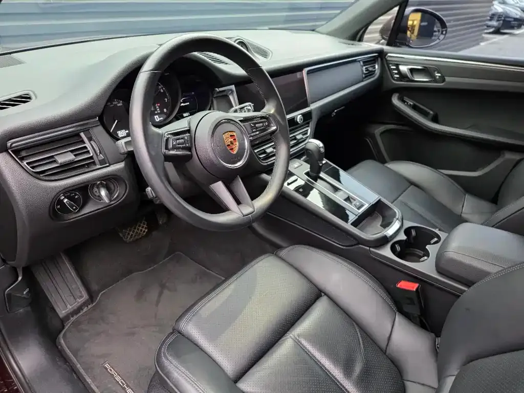 Porsche Macan 2024 из CN, фото 8