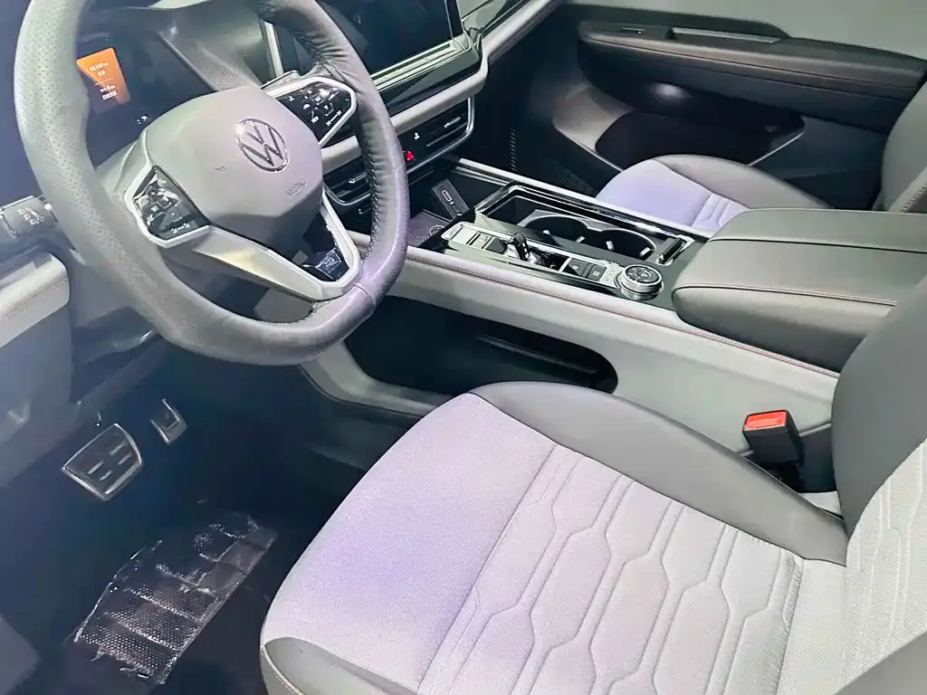 Volkswagen Teramont 2021 из CN, фото 9