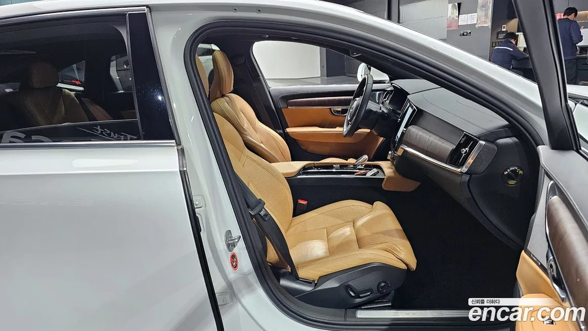 Volvo S90 2023 из KR, фото 10
