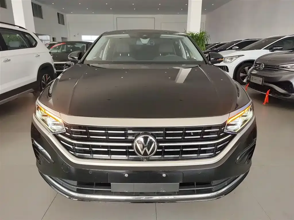 Volkswagen Passat 2024 из CN, фото 3