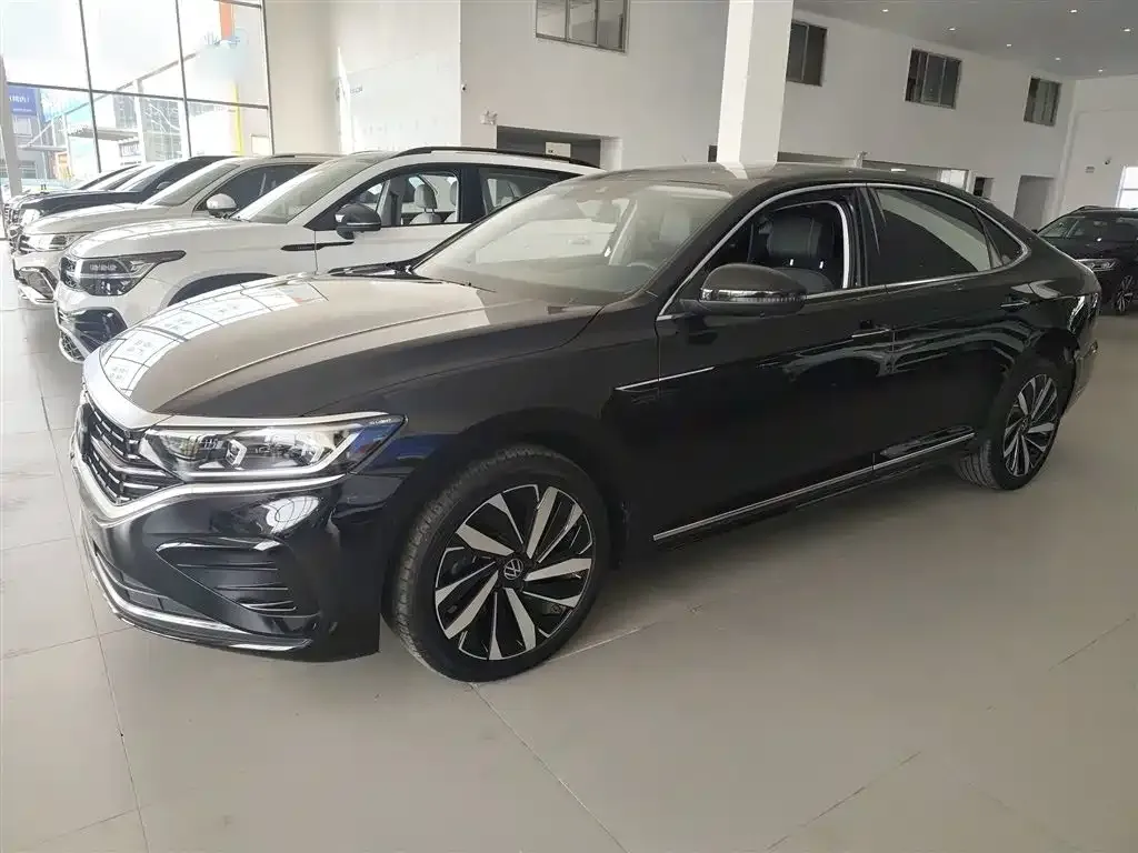 Volkswagen Passat 2024 из CN, фото 5