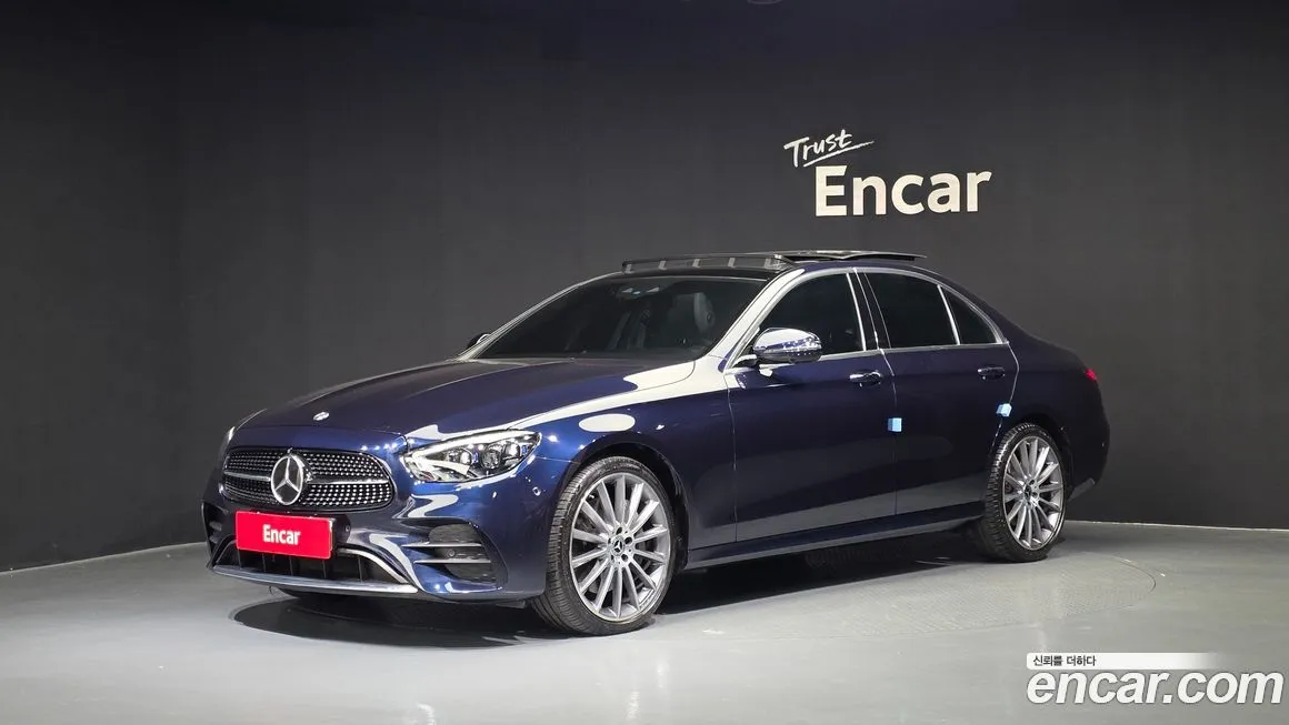 Mercedes-Benz E-Class — фото 1