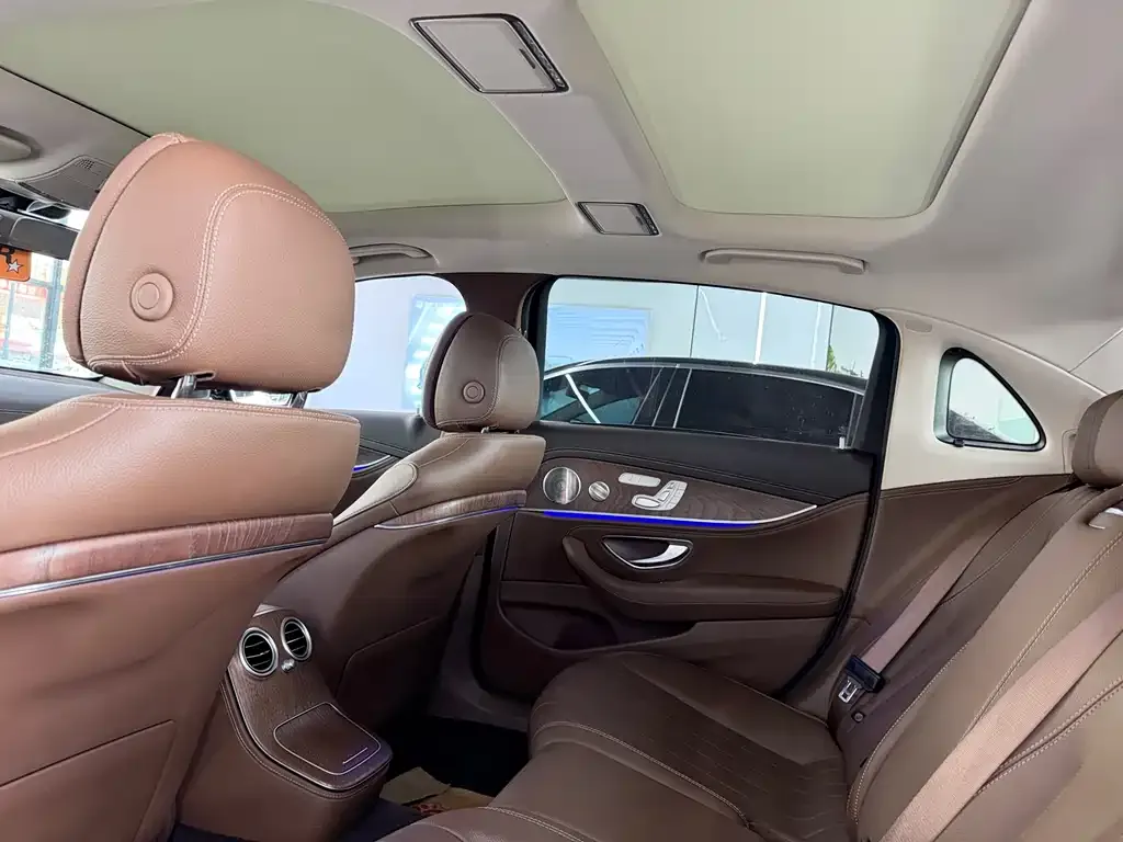 Mercedes-Benz E-Class 2022 из CN, фото 7