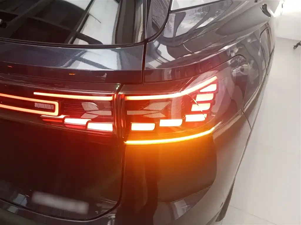 Volkswagen ID.6 Crozz 2024 из CN, фото 8