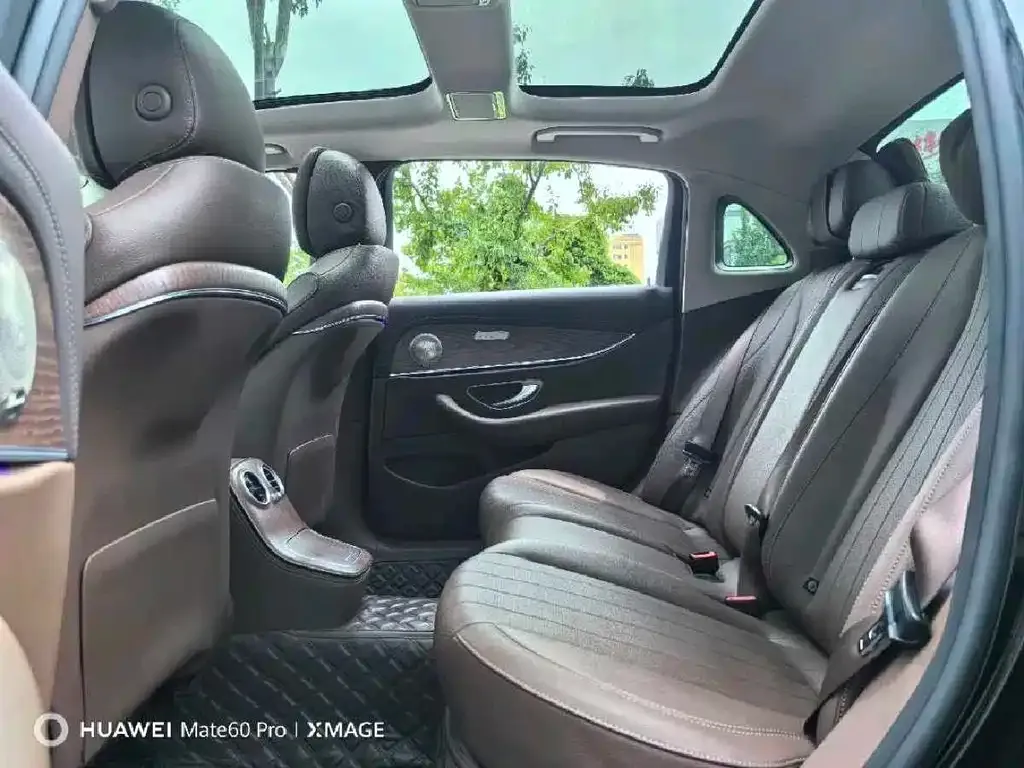 Mercedes-Benz E-Class 2021 из CN, фото 10