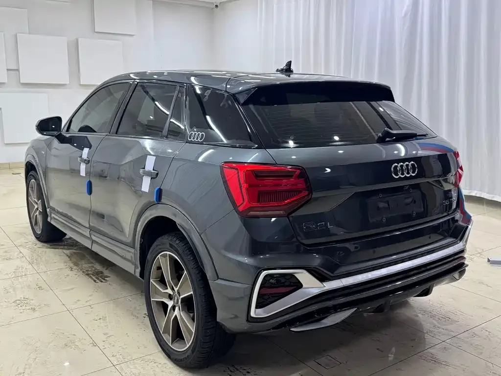 Audi Q2L 2022 из CN, фото 4