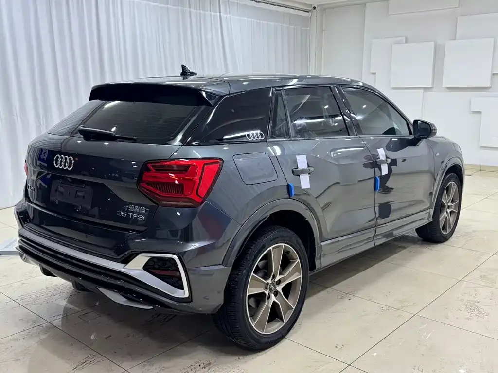 Audi Q2L 2022 из CN, фото 6