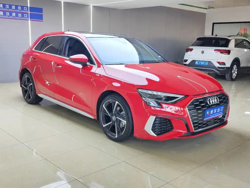 Audi A3 2021 из CN, фото 3