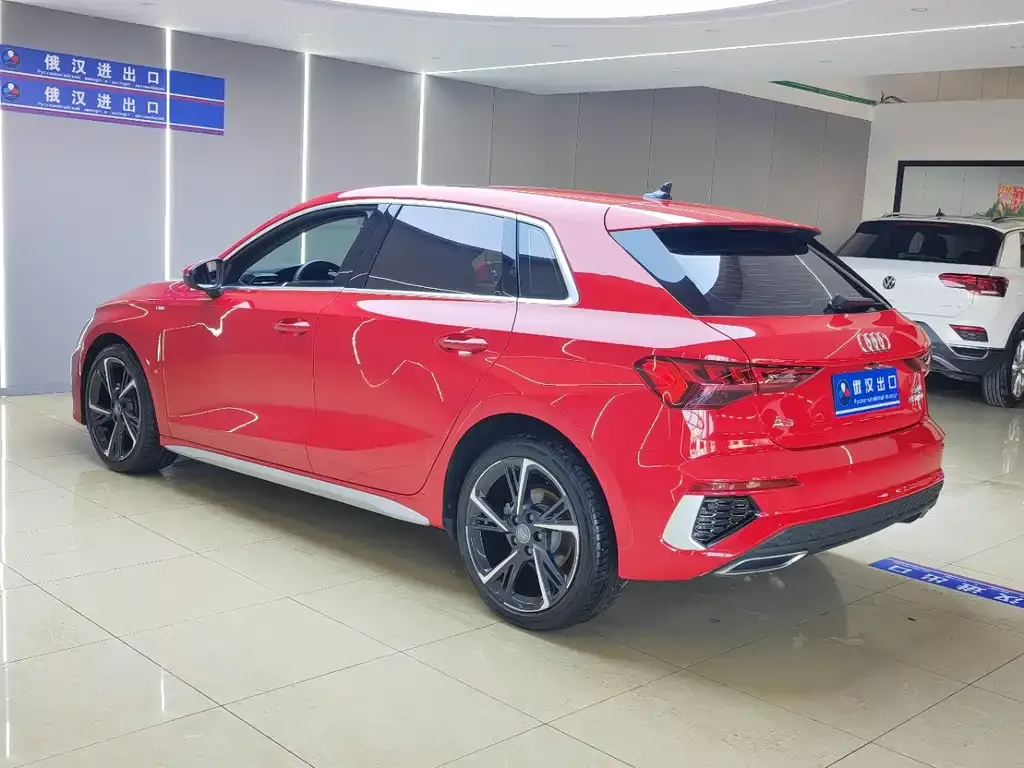Audi A3 2021 из CN, фото 4