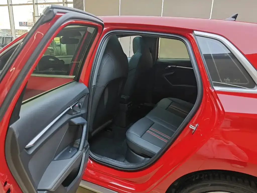 Audi A3 2021 из CN, фото 8