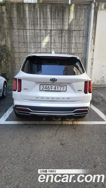 Kia Sorento — фото 4