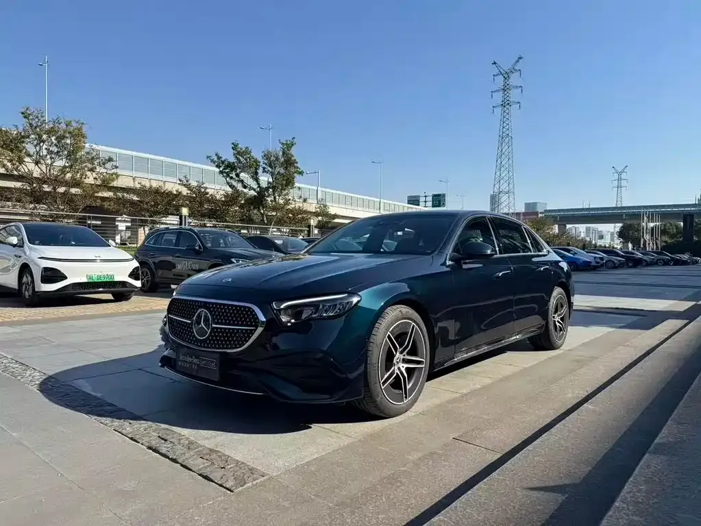 Mercedes-Benz E-Class 2023 из CN, фото 1