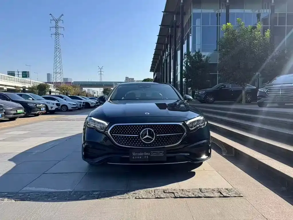 Mercedes-Benz E-Class 2023 из CN, фото 2