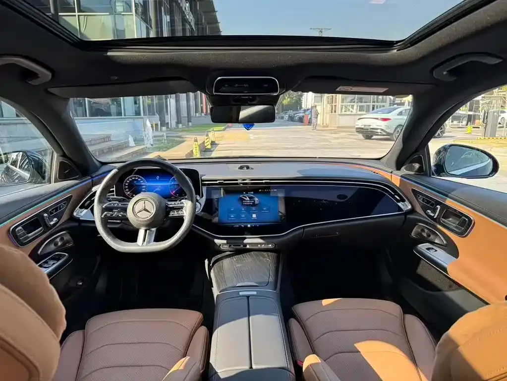 Mercedes-Benz E-Class 2023 из CN, фото 5