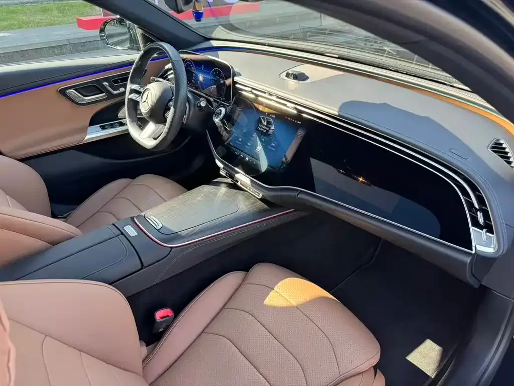 Mercedes-Benz E-Class 2023 из CN, фото 7