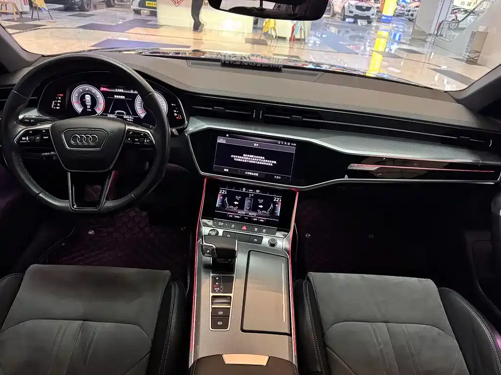 Audi A6L 2022 из CN, фото 6